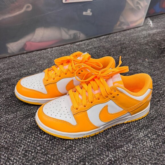 Nike Dunk Low - Picture 1 of 4